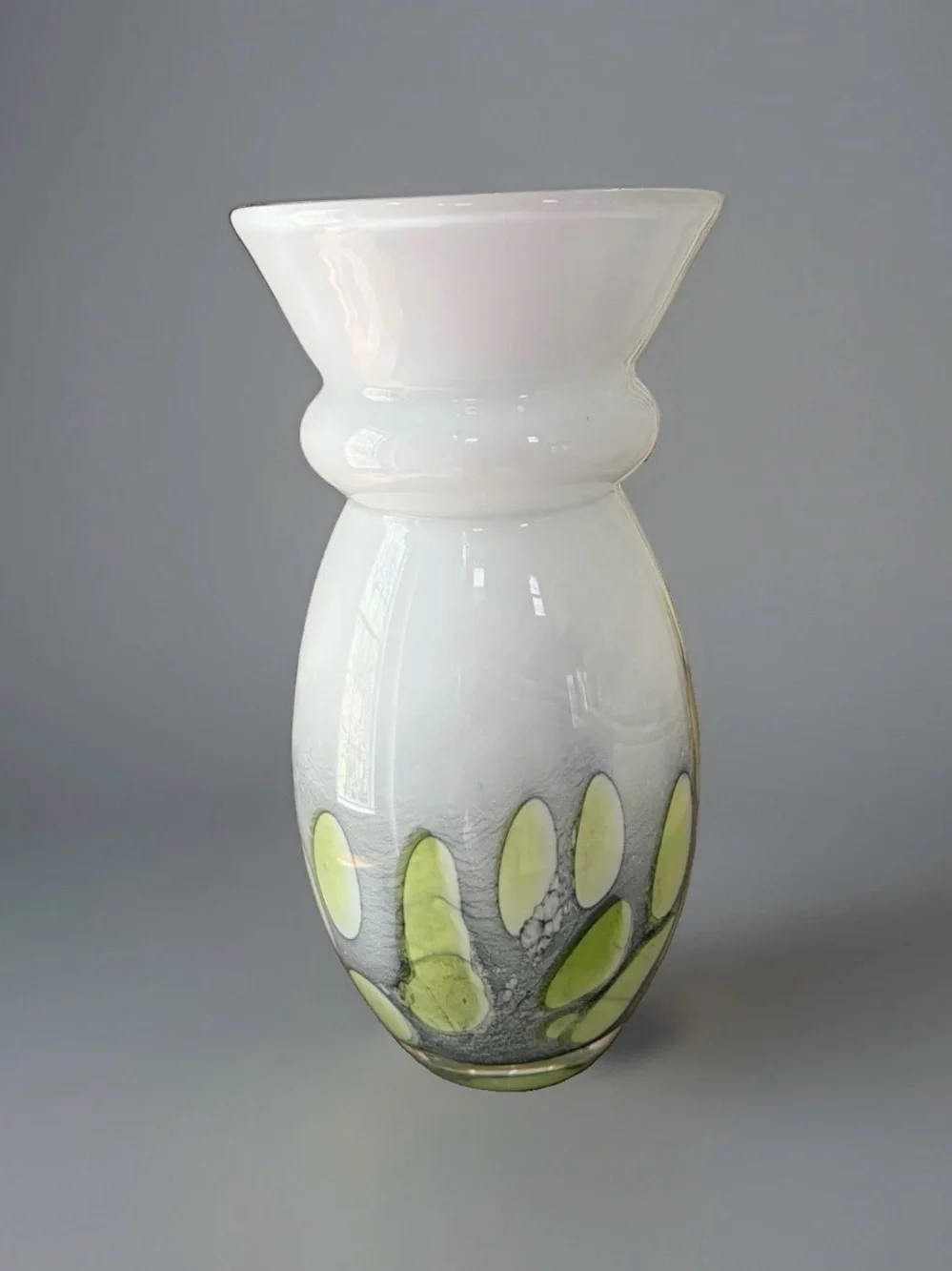Vintage Large Italian Murano Glass Green Coin Marble Swirl Vase